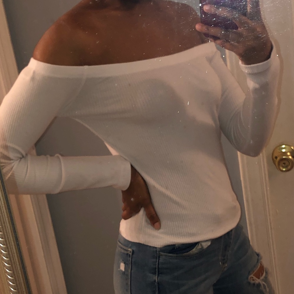 Long sleeve off the shoulder top